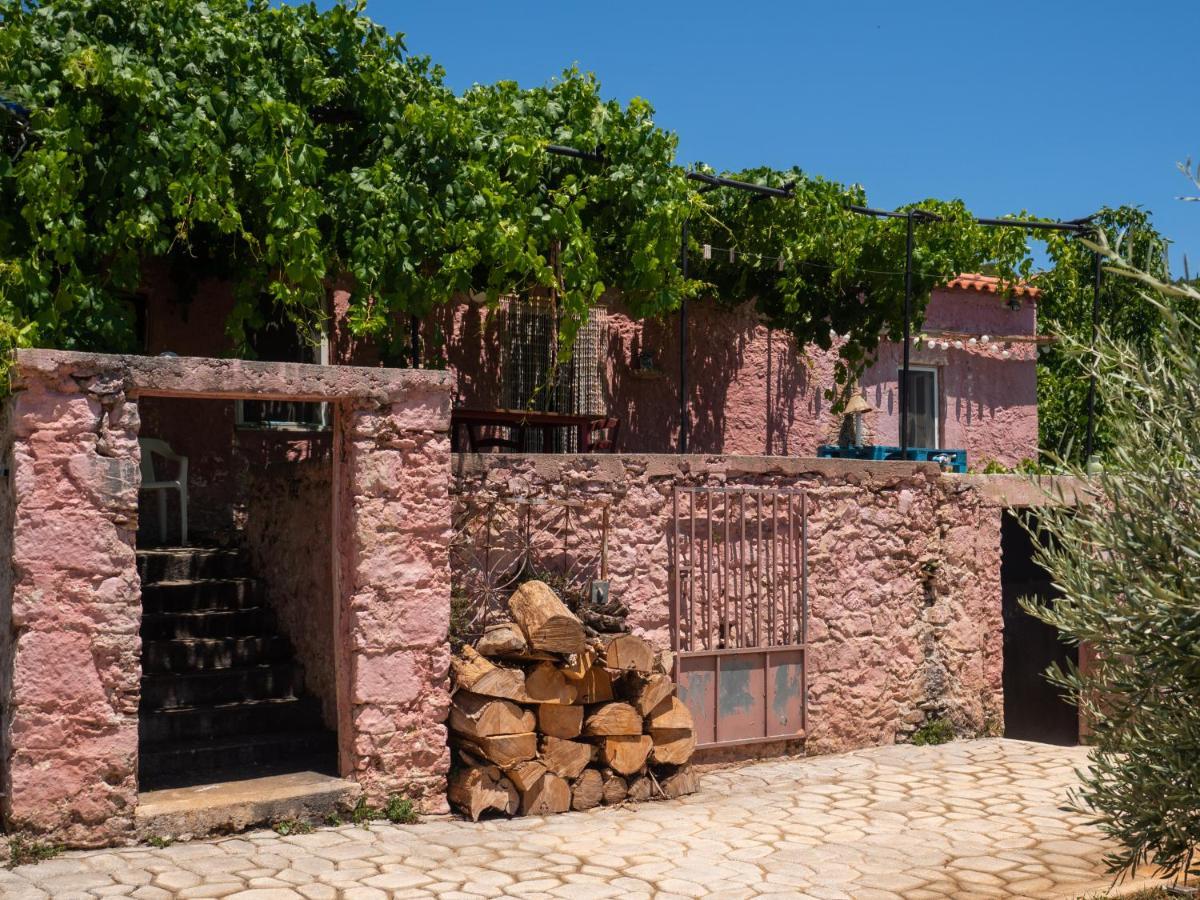 Vintage Stone-Built Country Cottage In Richea Kouloureika Luaran gambar
