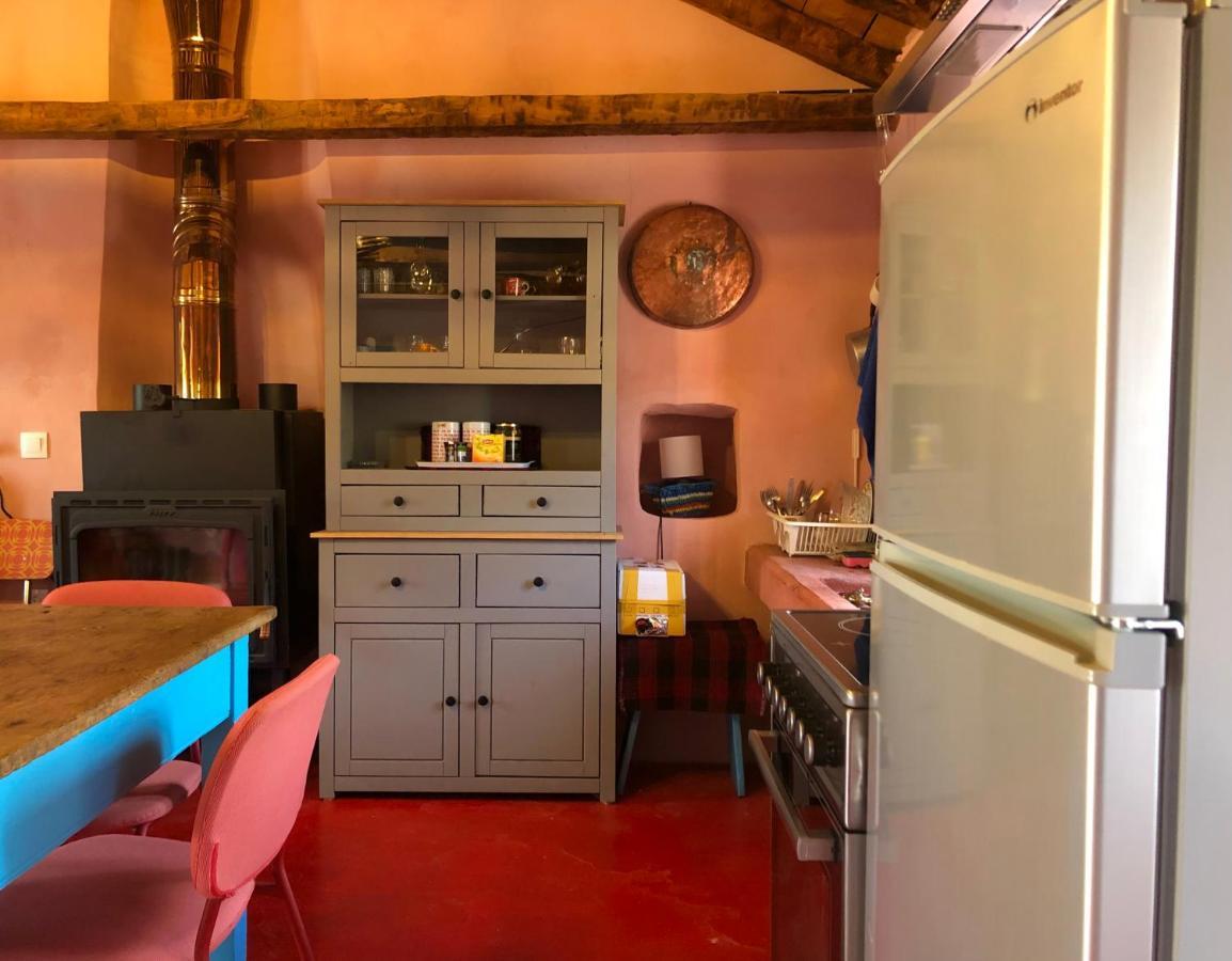 Vintage Stone-Built Country Cottage In Richea Kouloureika Luaran gambar